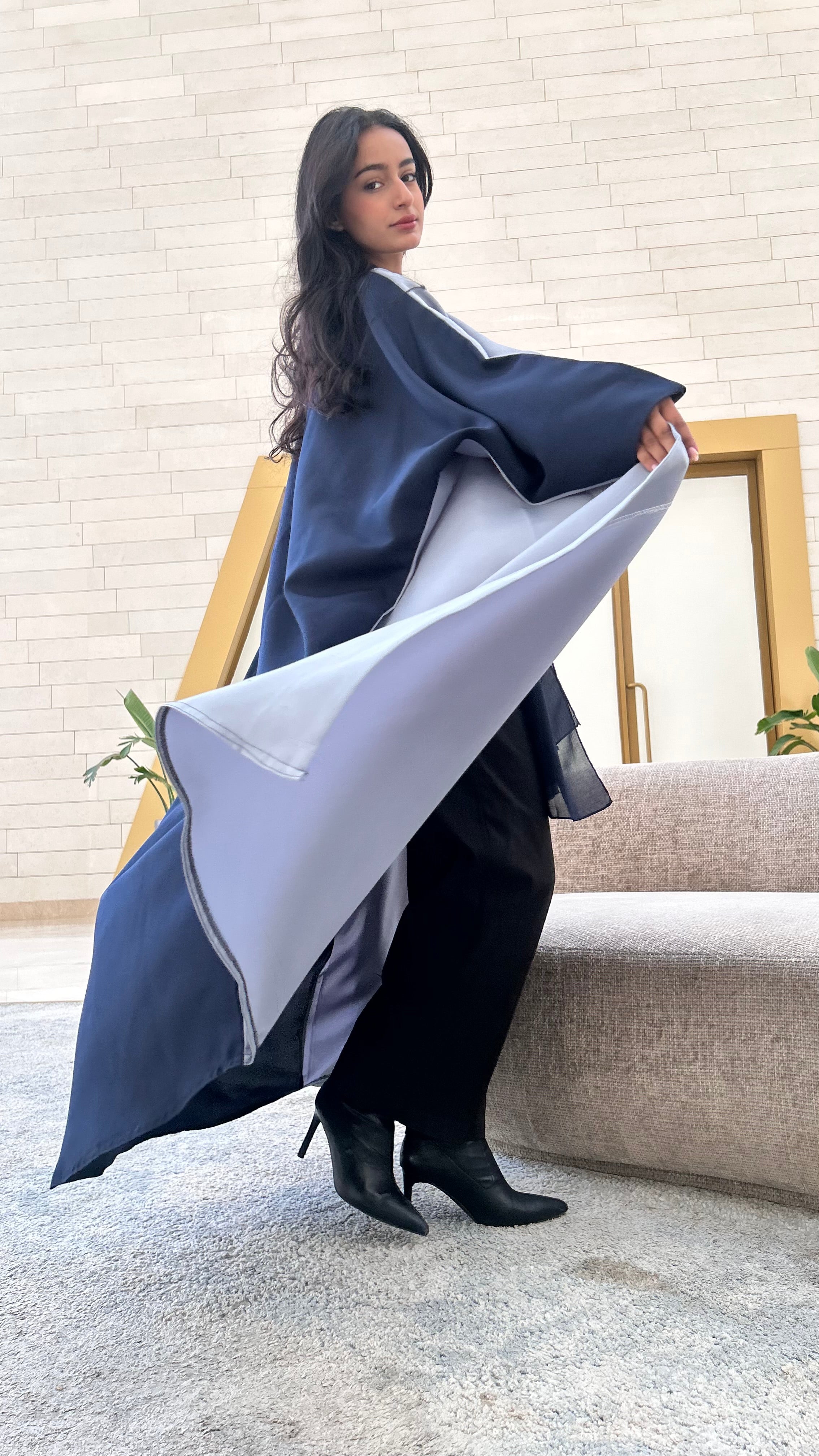 MW645 - Light Crepe Standing with Jacquard Half-Cloche