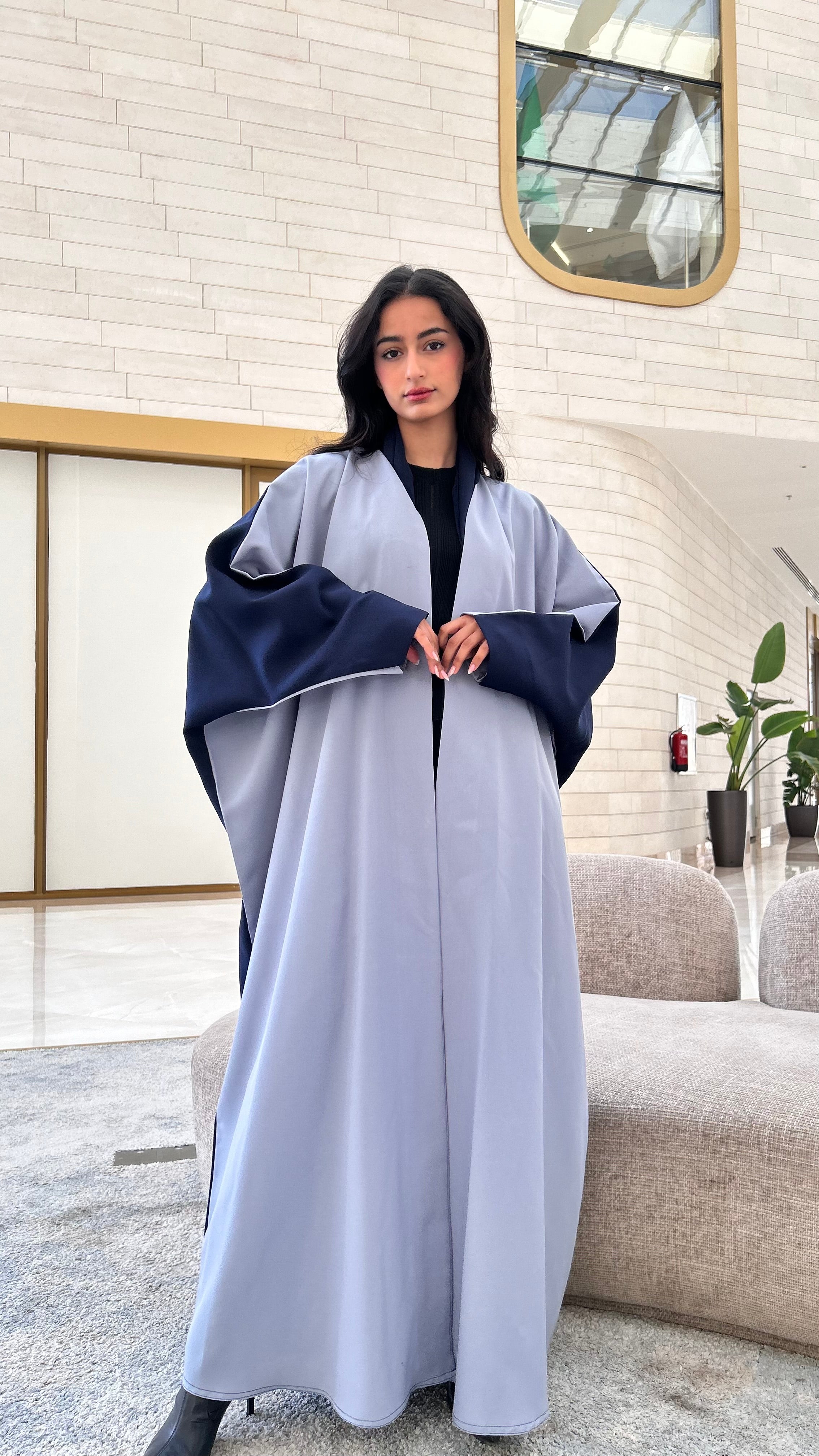MW645 - Light Crepe Standing with Jacquard Half-Cloche