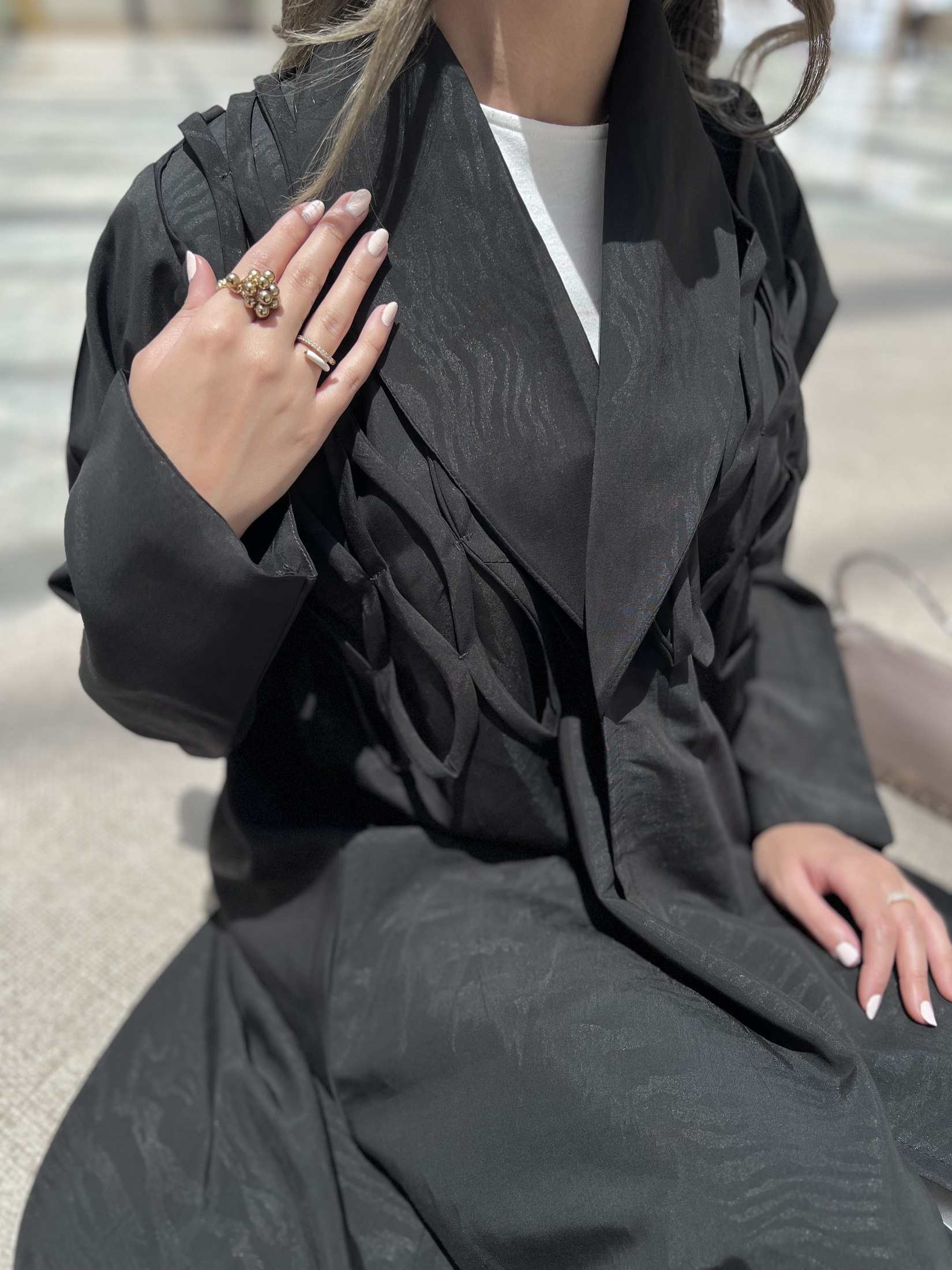 MW1596 - عباية كريب نصف كلوش بظهر مميّز | Crepe Half-Cloché Abaya with Unique Back Design - Aya