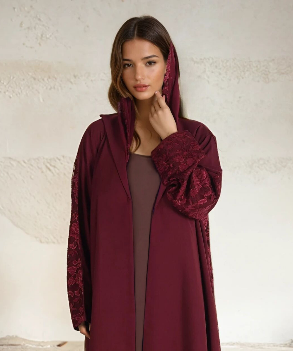 MW645 - Light Crepe Standing with Jacquard Half-Cloche