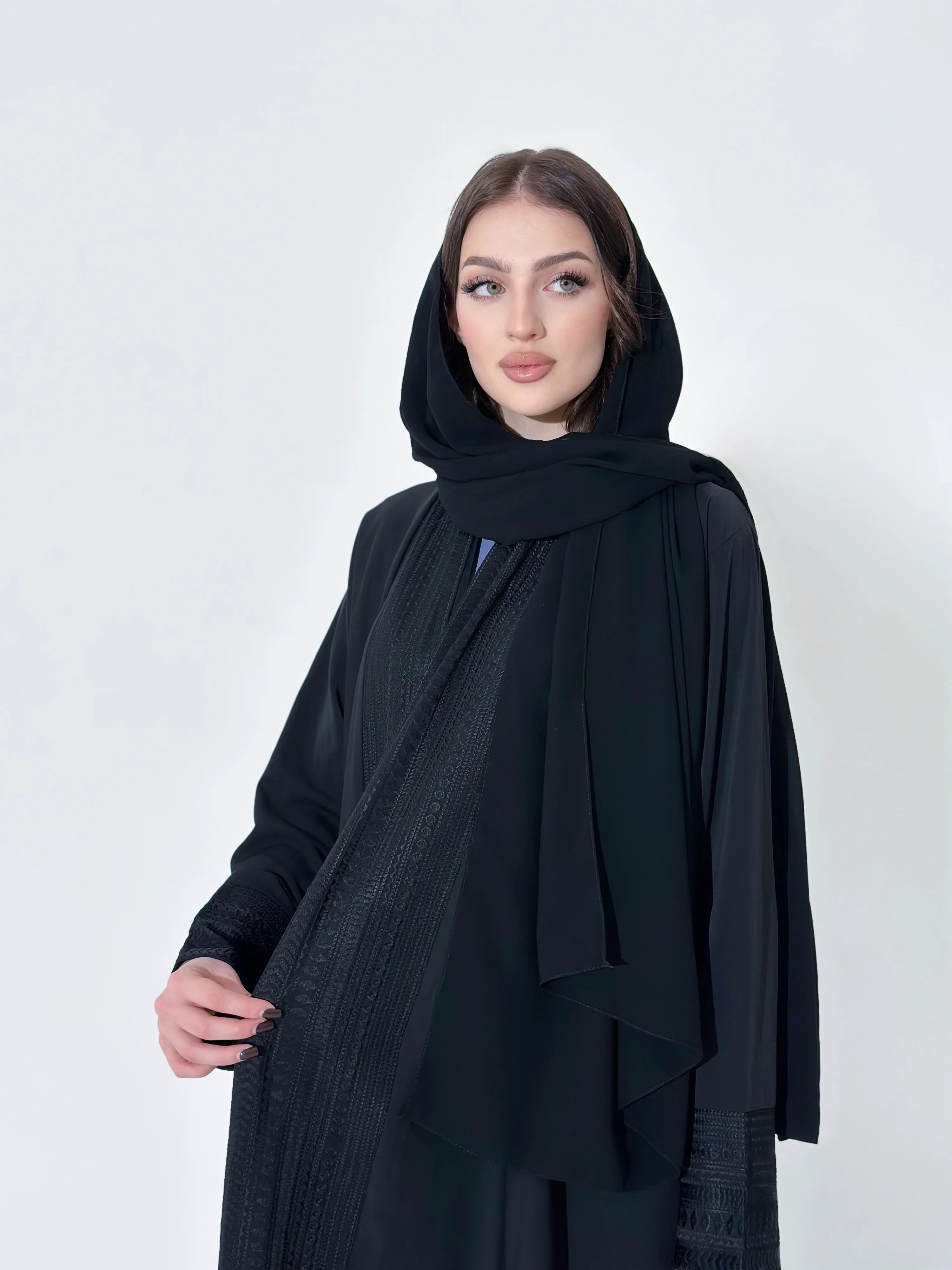 MW1258 - كلوش انترنت اسود