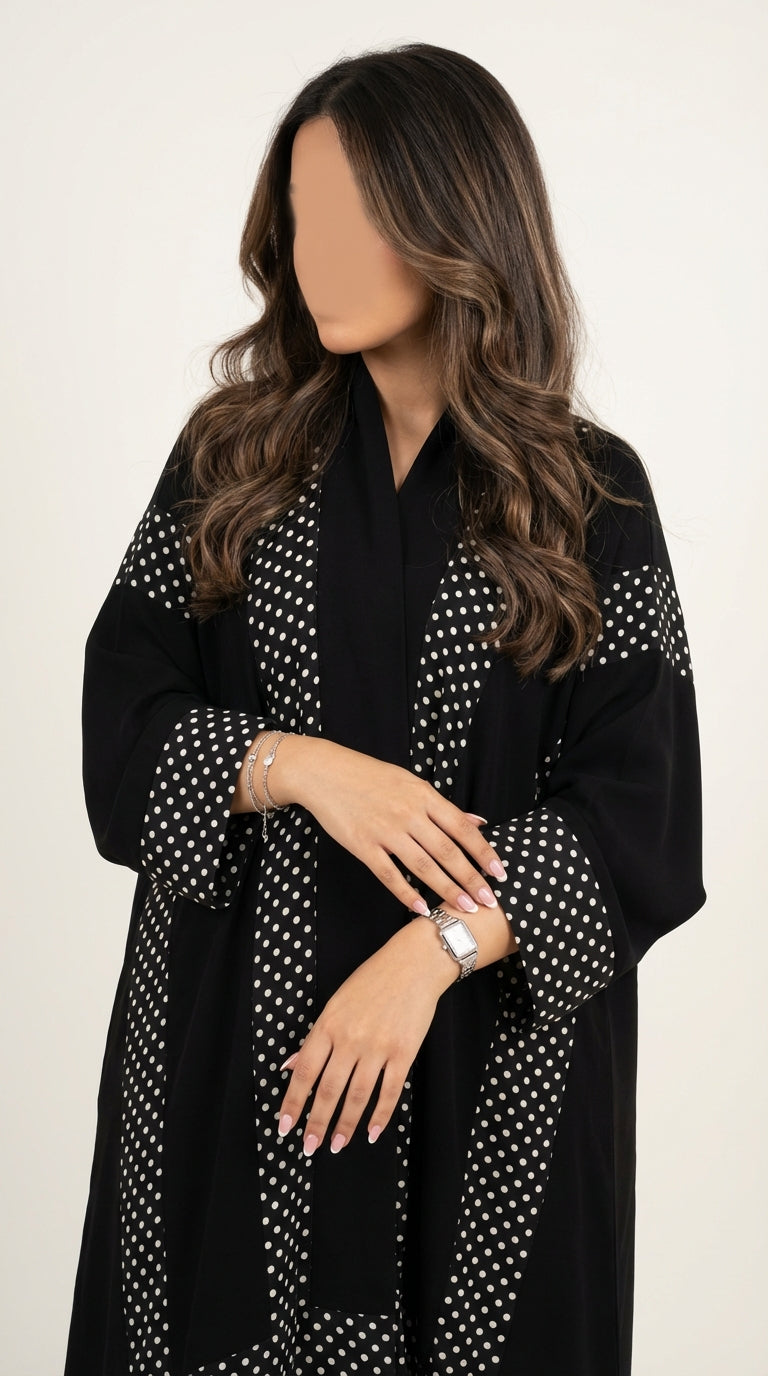 عباية اسود مع دخيلة منقط - Image 4
