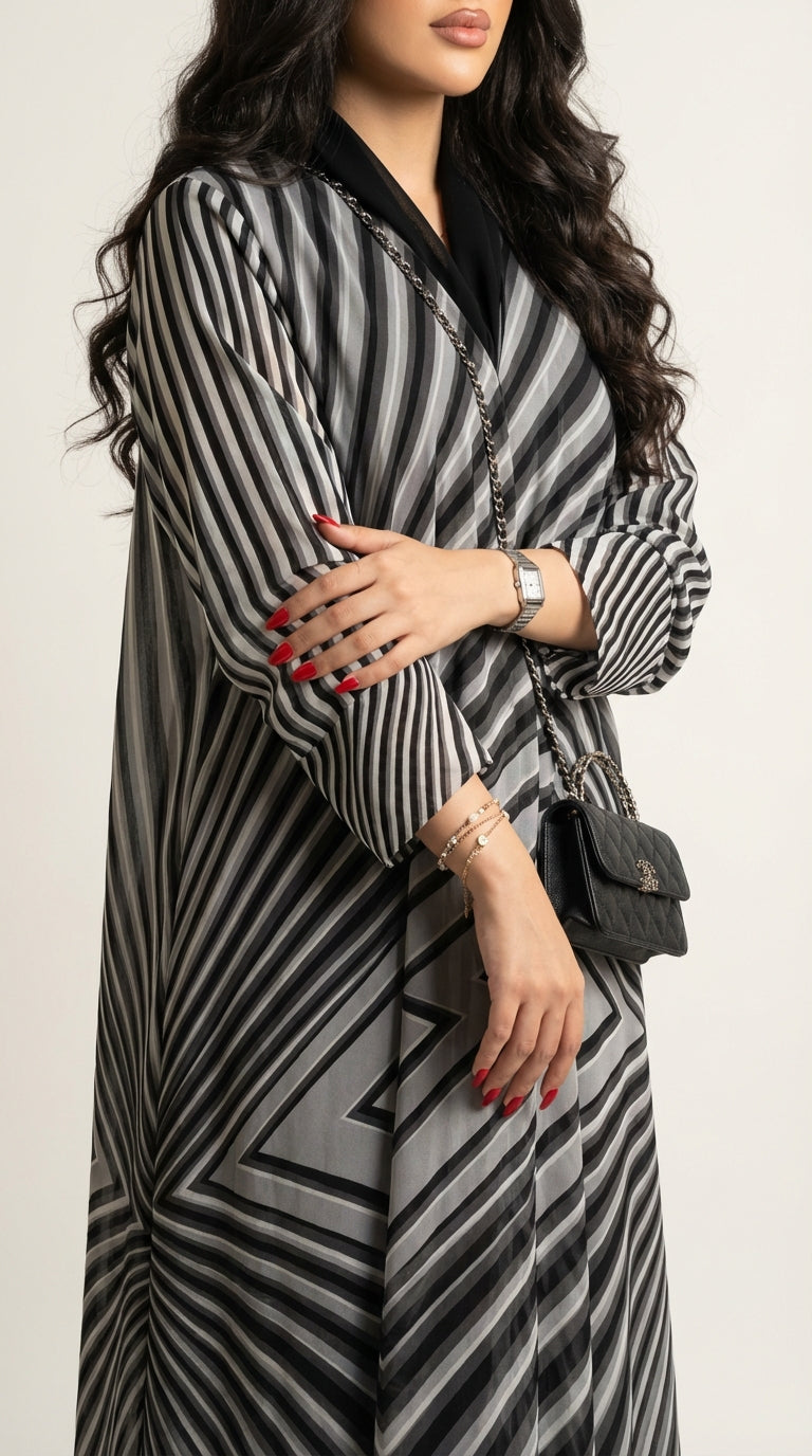 عباية مطبوعة مخططة  - Image 2