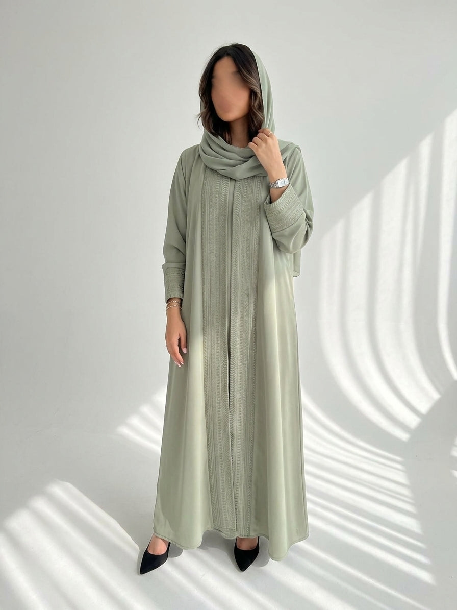 عباية صيفيه خفيفه بتطريز بالامام - Image 1