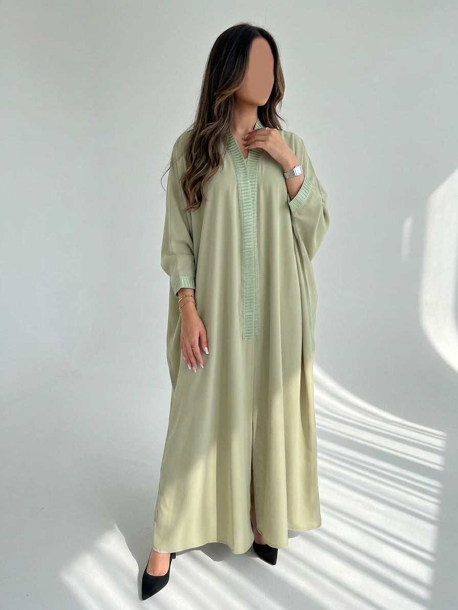 عباية  بكلفة تطريز  - Image 1