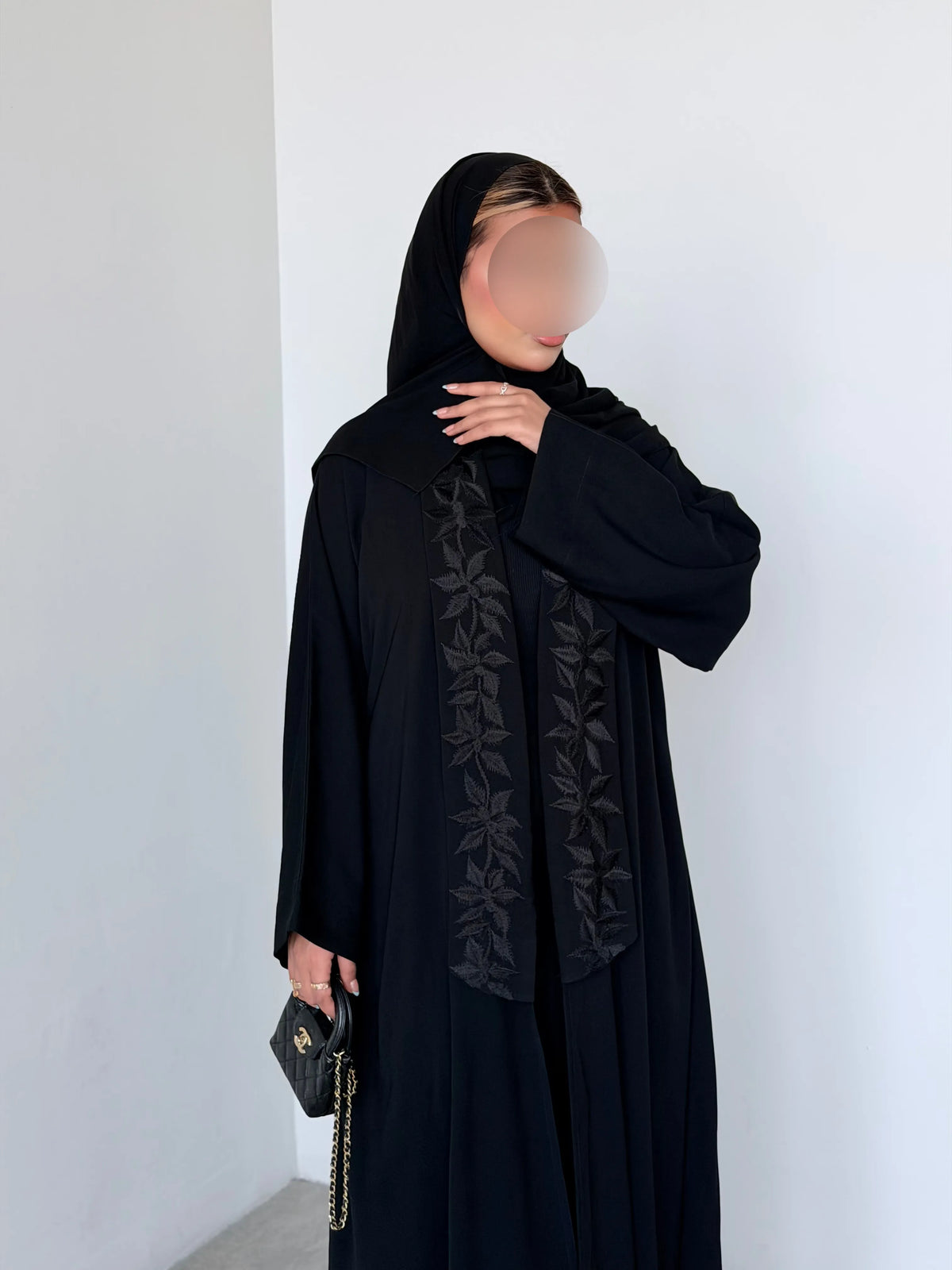 MWT4074 - عباية تطريز سوداء - Aya